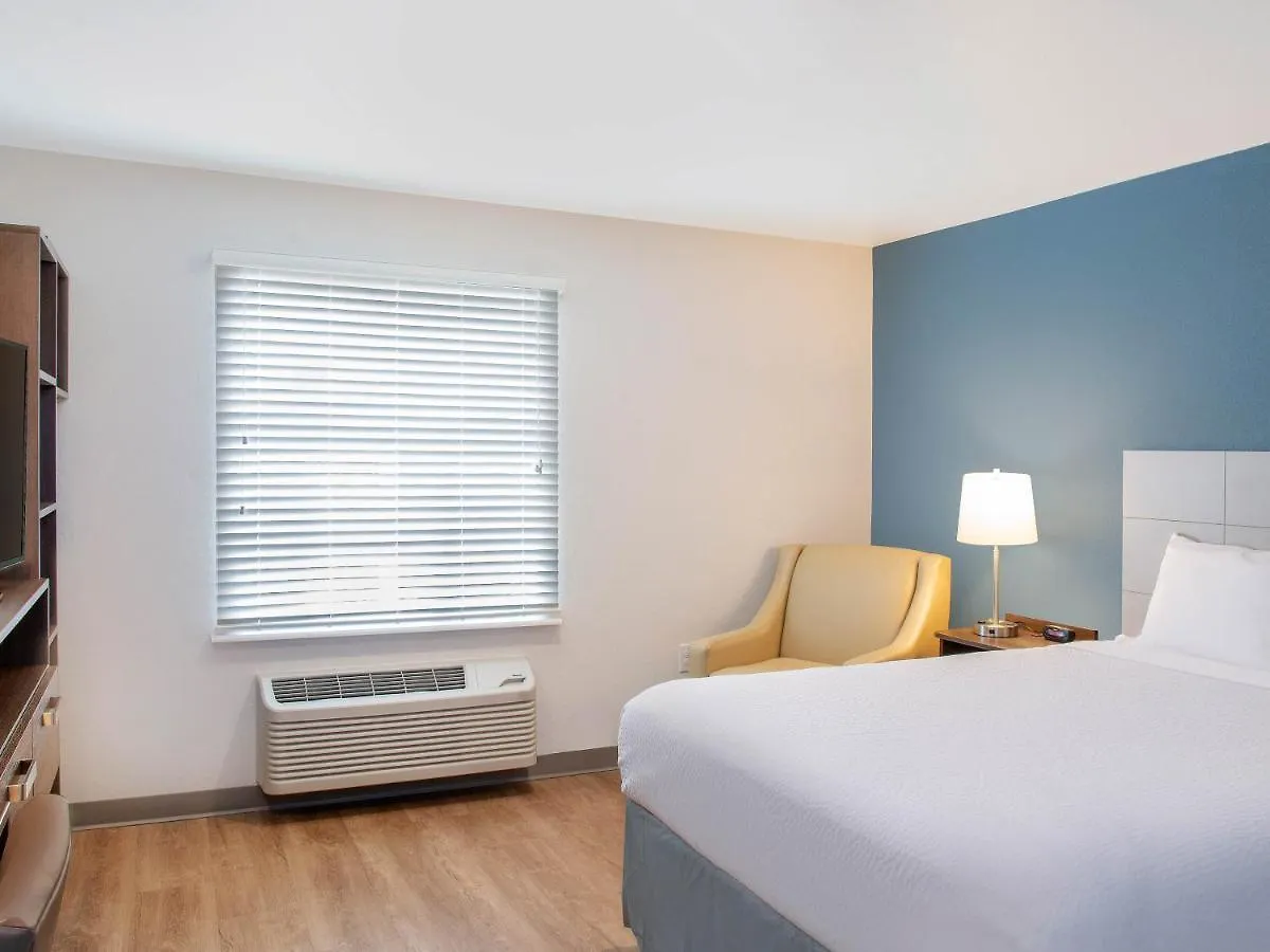Extended Stay America Select Suites - Charlotte - Northlake