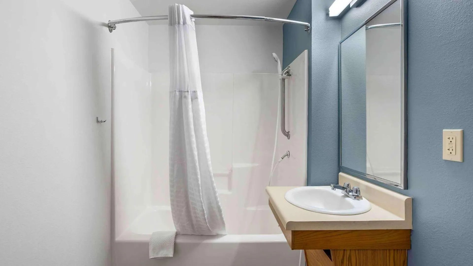 Extended Stay America Select Suites - Charlotte - Northlake 3*,  United States
