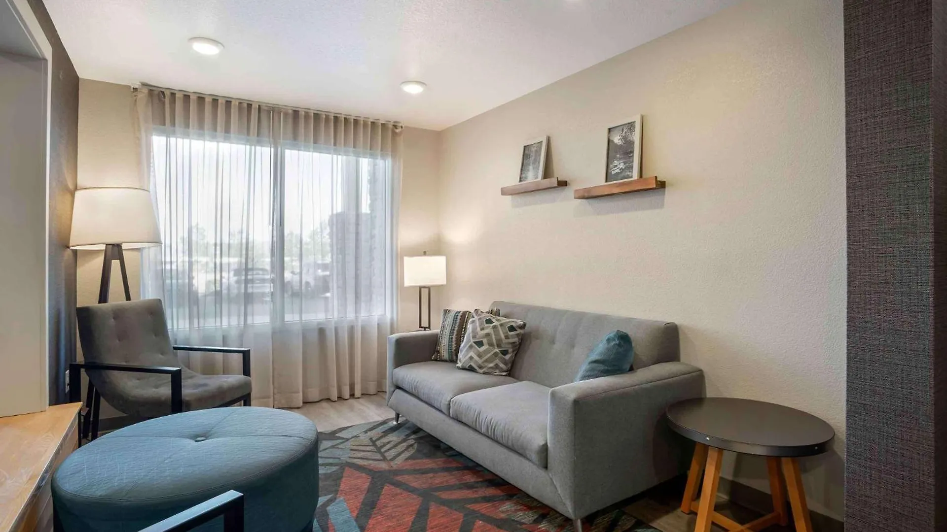 Extended Stay America Select Suites - Charlotte - Northlake Hotel